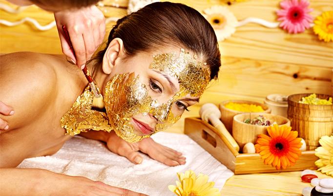 luxuriöse Gold Massage